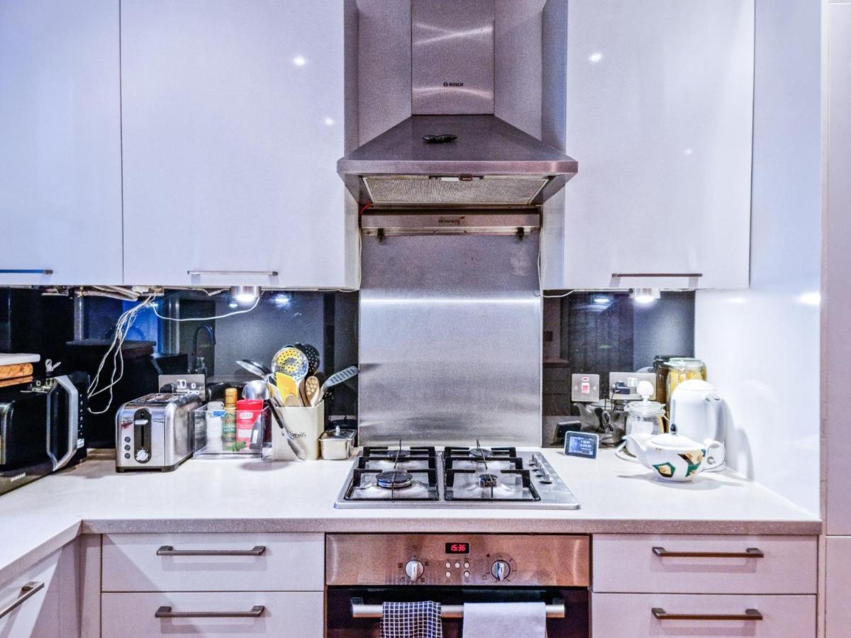 Pass The Keys Family Friendly 2 Bedroom Gem In Shepherd'S Bush Londra Dış mekan fotoğraf